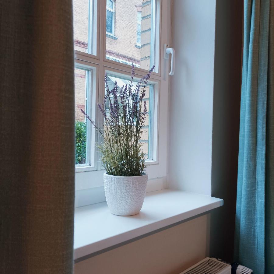 Hotel Schloesschen Sundische Wiese Zingst Esterno foto